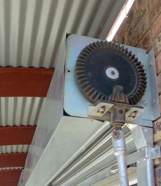 New York Garage Door Shop New York, NY 212-918-5414 - sb-rolling-garage-doors-01